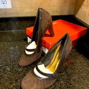 Arturo Chiang Corine Mary Jane Rounded Toe Heel